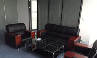 圖 滬青平公路3499號(hào)二手辦公家具低價(jià)銷售中 上海二手辦公用品