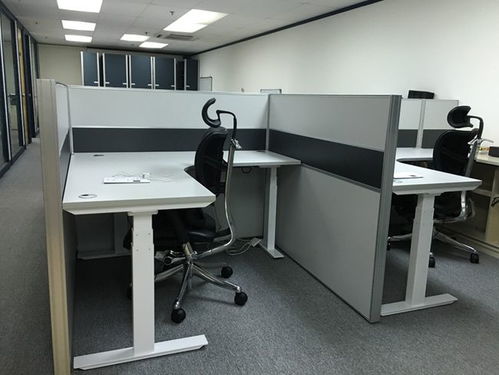 相對于傳統(tǒng)辦公桌,智能升降桌好嗎