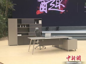 浙江辦公家具推智能化研發(fā)成果 新家具可考勤測(cè)心率