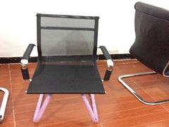 選購(gòu)優(yōu)質(zhì)辦公椅指南 專賣店與鋼木家具的選擇